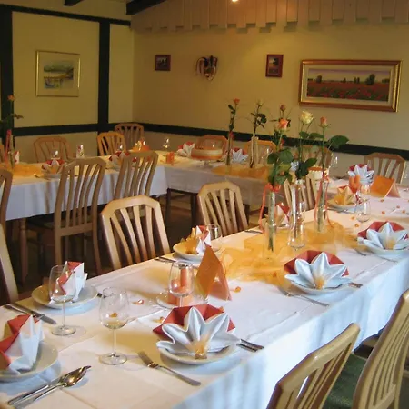 Casa de hóspedes Dorfwirt 3*