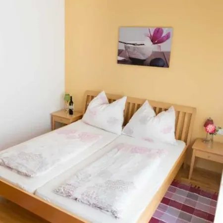 Casa de hóspedes Dorfwirt 3*