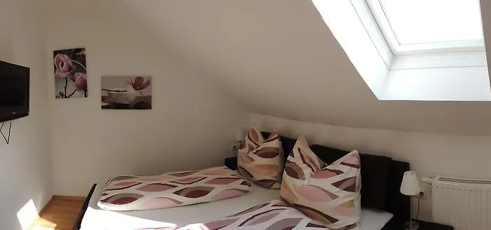 多尔夫沃特酒店 招待所